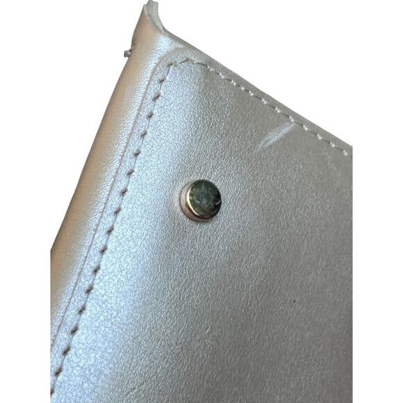 Laura Ashley Matte Gold Shoulder Bag Purse Wooden Handle Adjustable - Picture 11 of 16